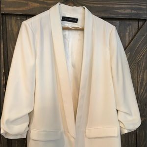 Zara off white blazer sz large
